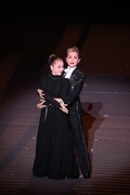 OSK日本歌劇団 OG公演「Forever Dream」より。©松竹