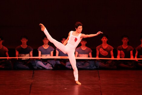 過去公演より。（Photo by Shoko Matsuhashi）