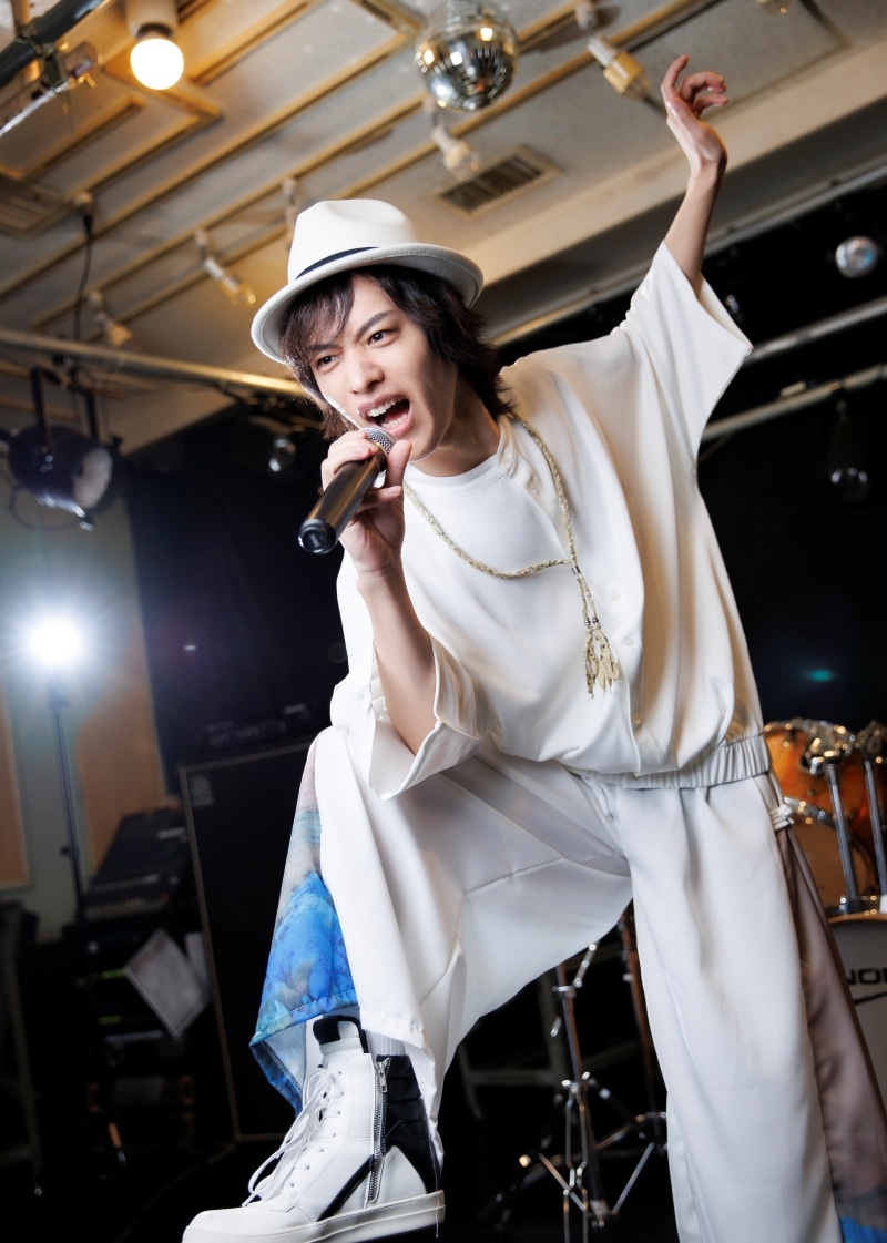 綾切拓也