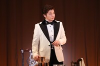 「陽気な幽霊」より。