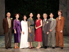 「星の降る時」開幕、“三姉妹の長女”江口のりこ「人間の面白さが在ります」