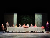 パルコ・プロデュース 2025「星の降る時」プレスコールより。（撮影：細野晋司）