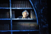 ミュージカル「ダンス オブ ヴァンパイア」ゲネプロより、石川禅。