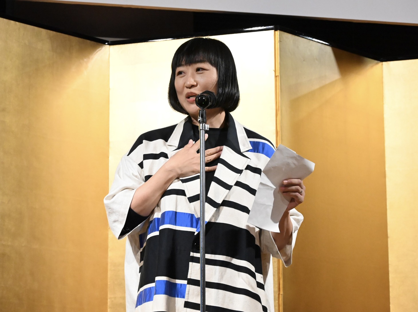 山崎静代