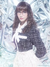 SHIN扮するエンジェル。