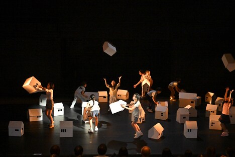 「更地」より。（撮影：阿部章仁）