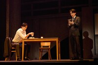 東野圭吾シアター 舞台「祈りの幕が下りる時」より。(c)NAITO