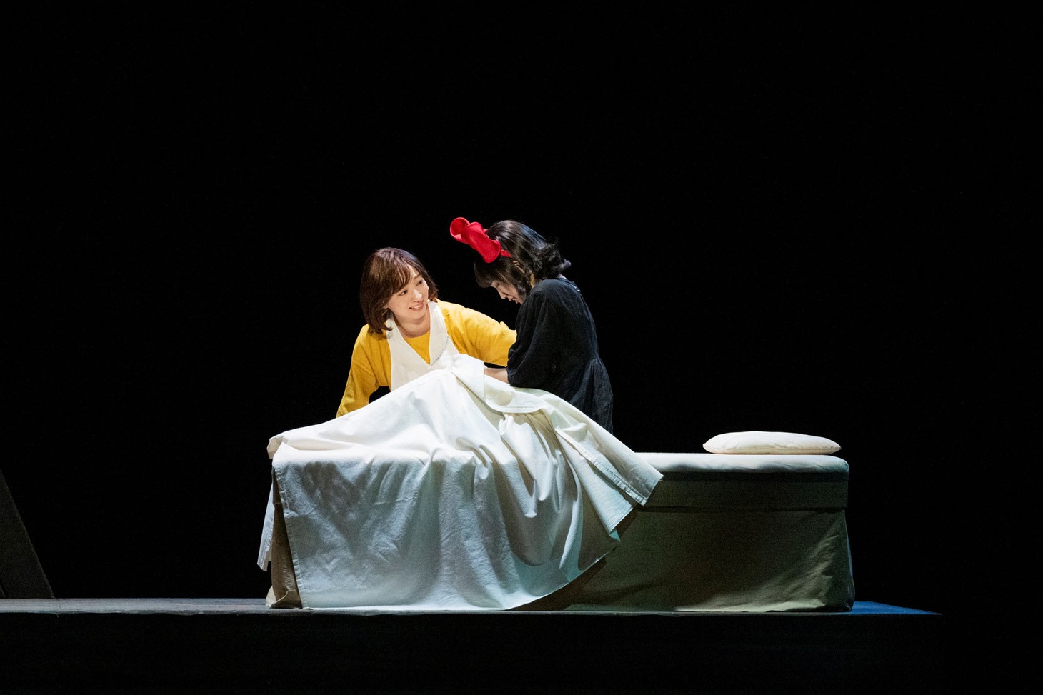 ミュージカル「魔女の宅急便」マカオ公演より。