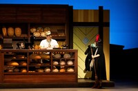 ミュージカル「魔女の宅急便」マカオ公演より。