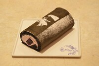 モンシェールで提供される「『ゴースト＆レディ』ロール」。