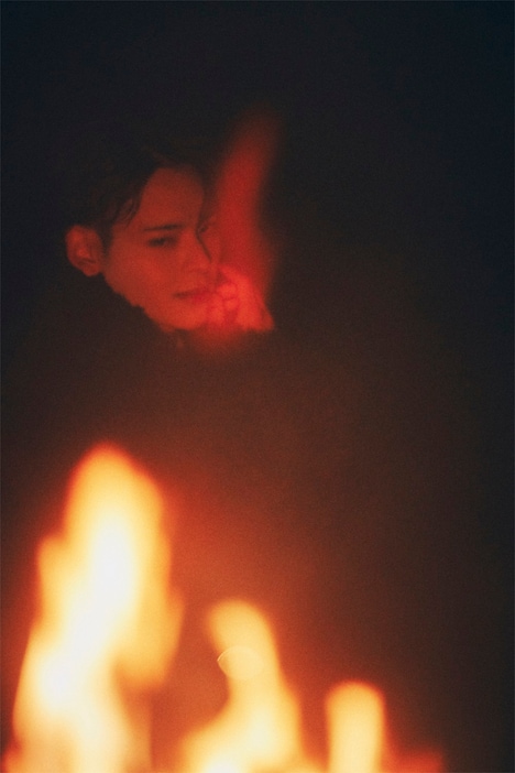 坪倉康晴1st写真集「夢幻」（東京ニュース通信社）より。