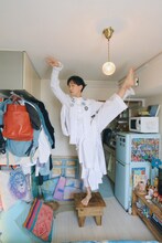 坂口涼太郎「今日も、ちゃ舞台の上でおどる」（講談社）より。