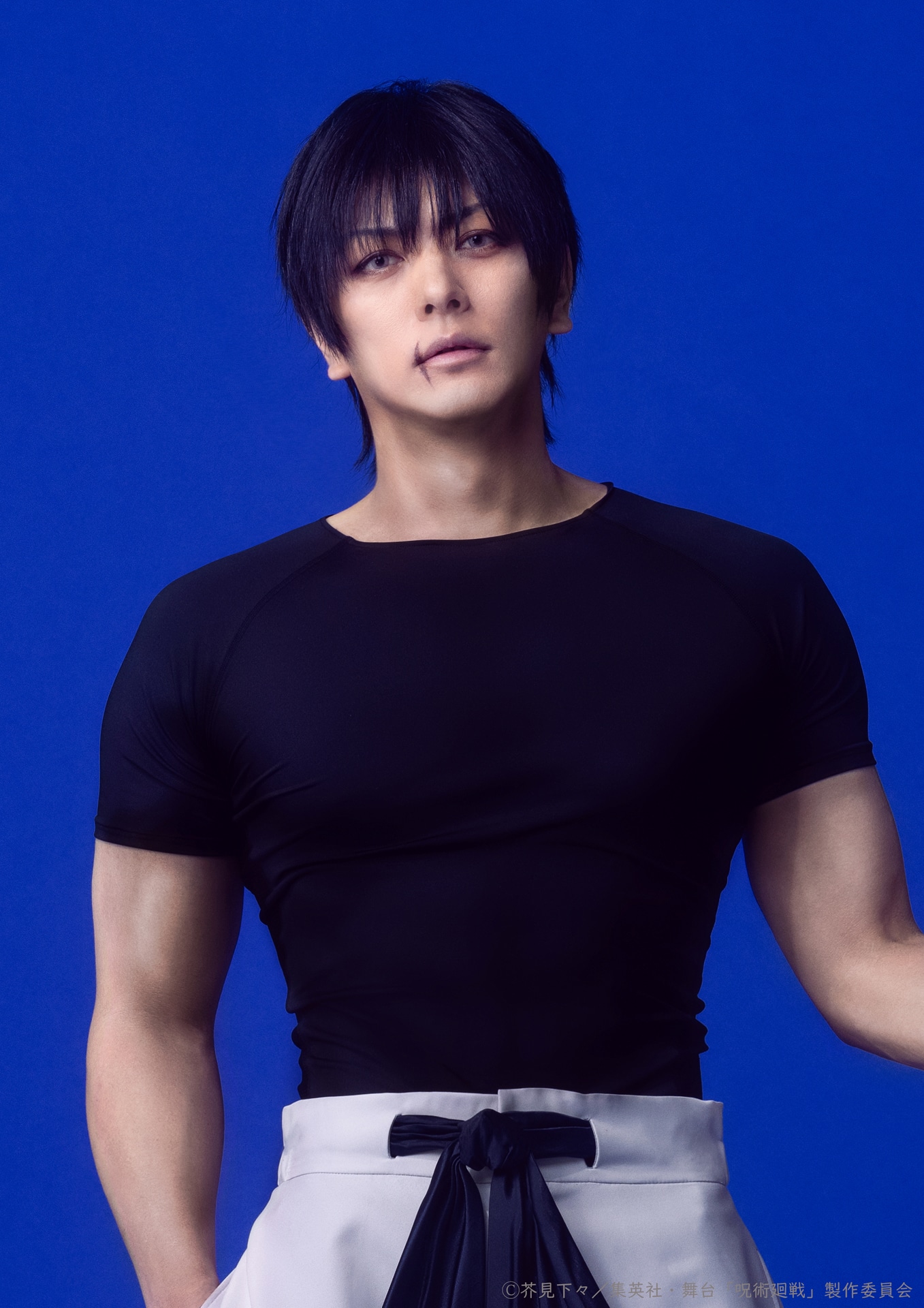 久保田悠来扮する伏黒甚爾。