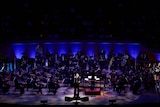 「billboard classics 山崎育三郎 Premium Symphonic Concert Tour 2025 ~Eleganza~」より。(撮影:石阪大輔)