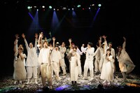 舞台「地獄の控室」より。