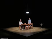 劇団普通「秘密」より。(撮影:福島健太)