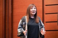 ミュージカル「チョコレート・アンダーグラウンド」囲み会見より、石丸さち子。（写真：田中亜紀）