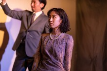 シアターランポン本公演 vol.3「R.U.R.」より。（撮影：ホンダアヤノ）