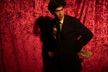 シアターランポン本公演 vol.3「R.U.R.」より。（撮影：ホンダアヤノ）