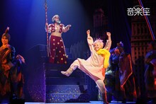 音楽座ミュージカル「リトルプリンス」より。（撮影：二階堂健 ©ヒューマンデザイン）