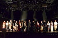 優しい劇団の過去の舞台写真より。