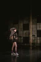 ハラサオリ「プレイ・モデュロール」より。（撮影：井上嘉和）