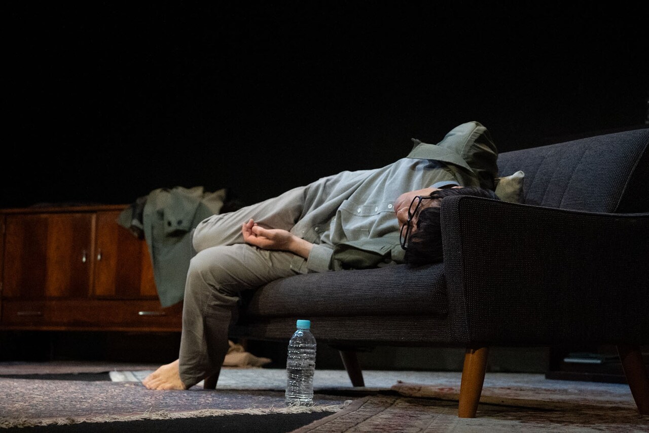 私的空間でのコミュニケーションを描いた2作、終のすみか「from HOUSE to HOUSE」開幕