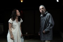流山児★事務所 創立40周年記念公演 平田俊子作品連続上演「夜の左側」より。（撮影：横田敦史）