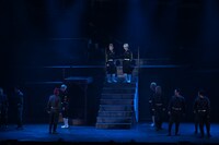 「舞台『東京リベンジャーズーThe LAST LEAPー』」より。