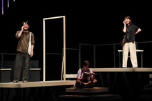 iaku「はぐらかしたり、もてなしたり」より。（撮影：木村洋一）