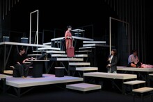 iaku「はぐらかしたり、もてなしたり」より。（撮影：木村洋一）