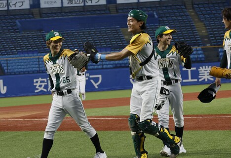 「ACTORS☆LEAGUE in Baseball 2025」より。（撮影：小境勝巳、佐藤薫、冨田味我、山越隼）