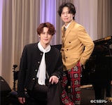 左から宮野真守、中川晃教。