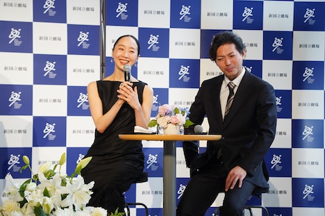 新国立劇場バレエ団「ジゼル」ロンドン公演に向けた記者発表より。左から米沢唯、井澤駿。