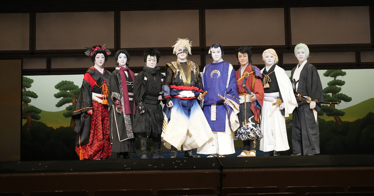 歌舞伎「刀剣乱舞」第2弾、新橋演舞場で華やかに開幕