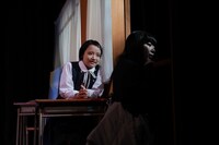 ロロいつ高シリーズ「校舎、ナイトクルージング」より。（撮影：岩本美佳）