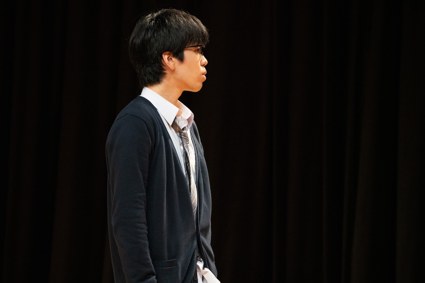 ロロいつ高シリーズ「校舎、ナイトクルージング」より。（撮影：岩本美佳）