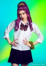 滝澤エリカ扮する山羽カオル。