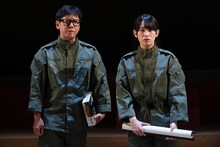 シベリア少女鉄道 vol.38「ギフト オア アライブ ～ふれあい夏祭り～」より。（撮影：木村洋一）