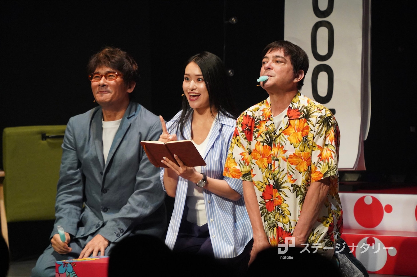 漫才ミュージカル「なにわシーサー’s」公開舞台稽古より。
