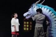 舞台「千と千尋の神隠しSpirited Away」上海公演より、橋本環奈出演回の様子。