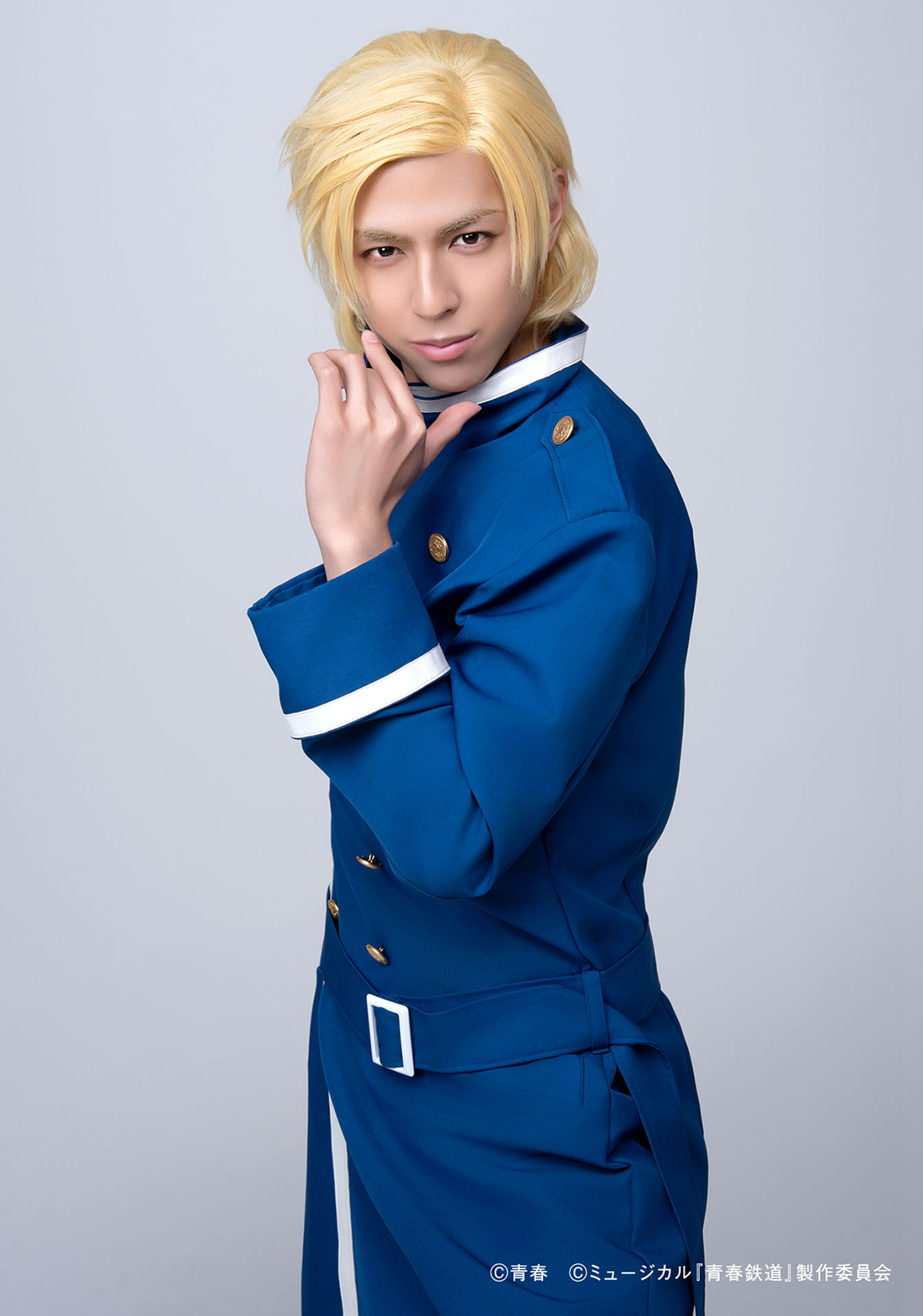 岩城直弥扮する西武狭山線のキャラクタービジュアル。