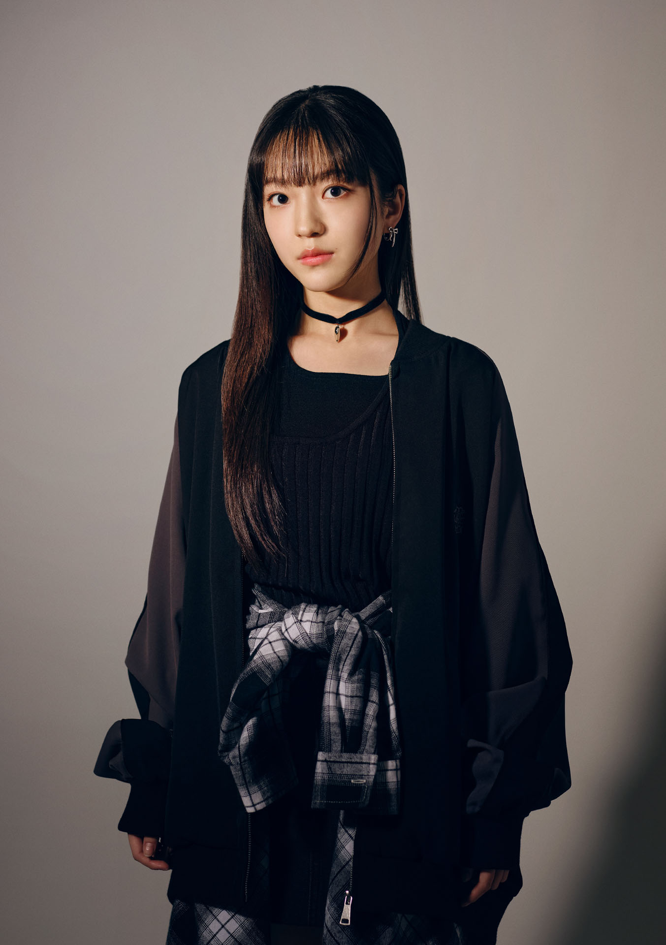ワタナベエンターテインメント Diverse Theater 第2弾「Too young」より、伊礼姫奈のビジュアル。