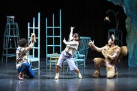 「わたしたちをつなぐたび」より。（撮影：西野正将）