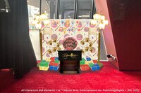 「ハリー・ポッターバースデー」開催期間中の劇場装飾の様子。