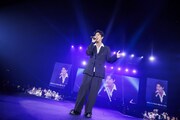 「CUE DREAM JAM-BOREE 2025 UMASHIKA SUMMER FES!!!!!」より。（撮影：鑓水雄介、坂井亨輔）