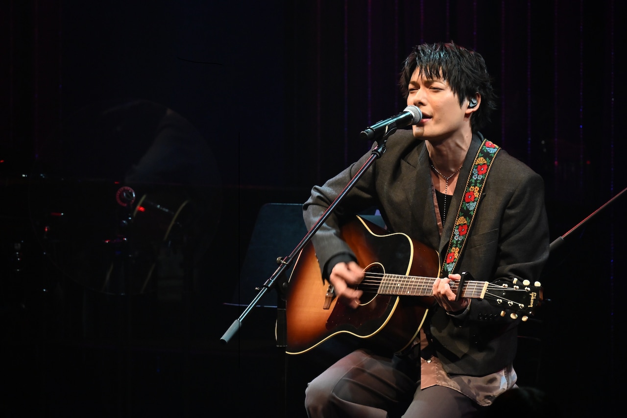 崎山つばさ