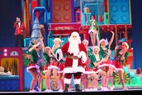 「ブロードウェイ クリスマス・ワンダーランド」過去公演より。
