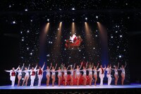 「ブロードウェイ クリスマス・ワンダーランド」過去公演より。