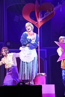 「Multi-Unit Apartment」ゲネプロより。